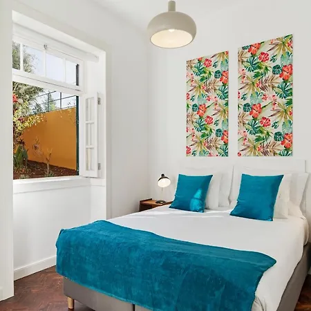 The Yellow House By Lovelystay 펜션 *