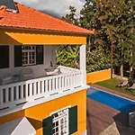 The Yellow House By Lovelystay * Funchal (Madeira)