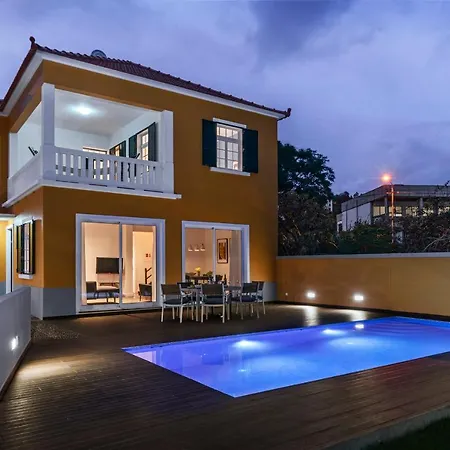 The Yellow House By Lovelystay * Funchal