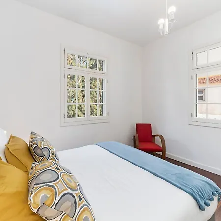 The Yellow House By Lovelystay Nyaraló Funchal