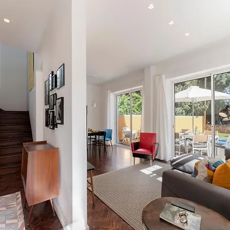 The Yellow House By Lovelystay Funchal (Madeira)