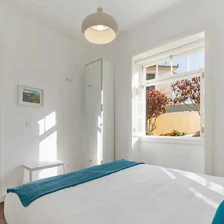 The Yellow House By Lovelystay Funchal (Madeira)